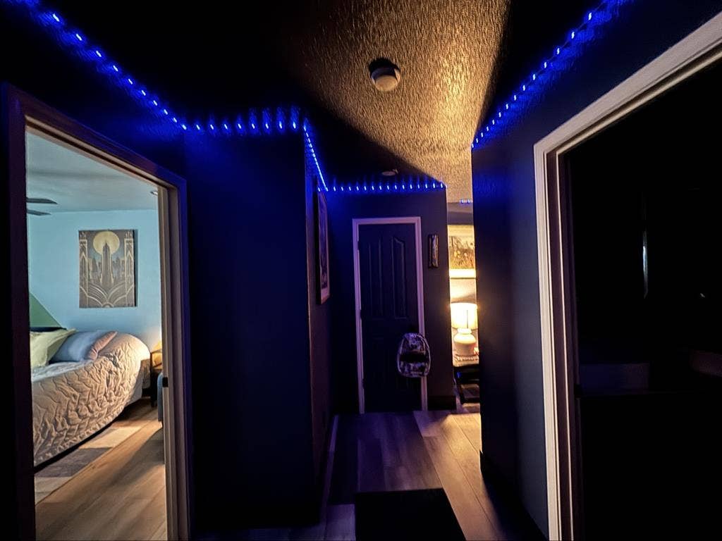 Room for rent to professionals