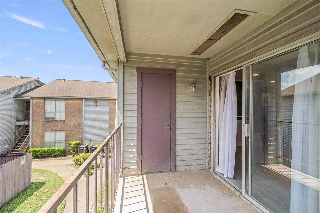 2 BR in Houston