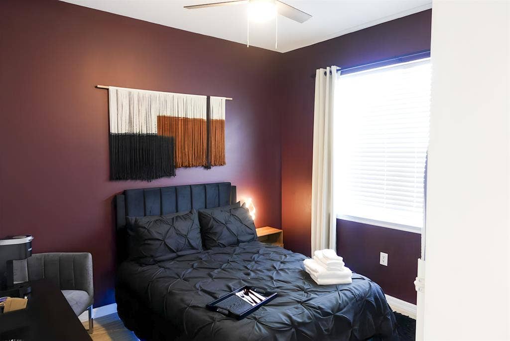 4 BR in Davenport