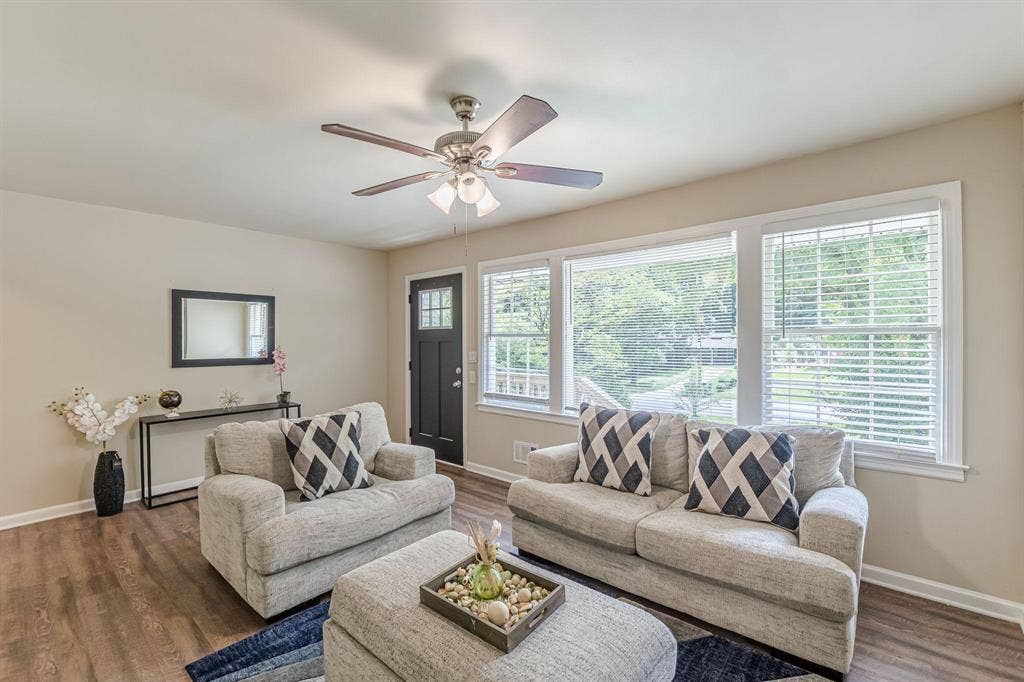 6 BR in Atlanta