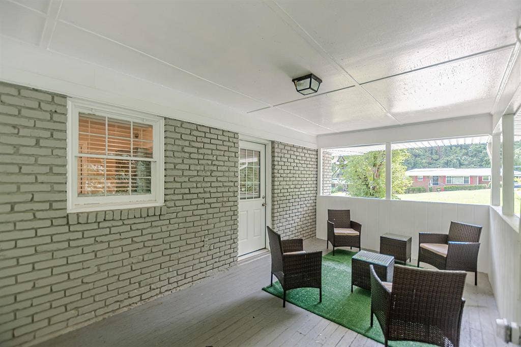 6 BR in Atlanta