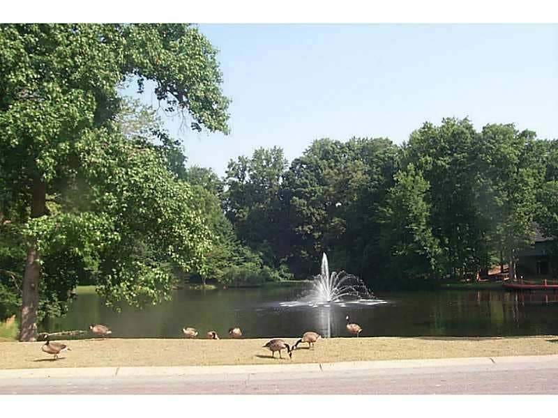 1 BR in Lawrenceville