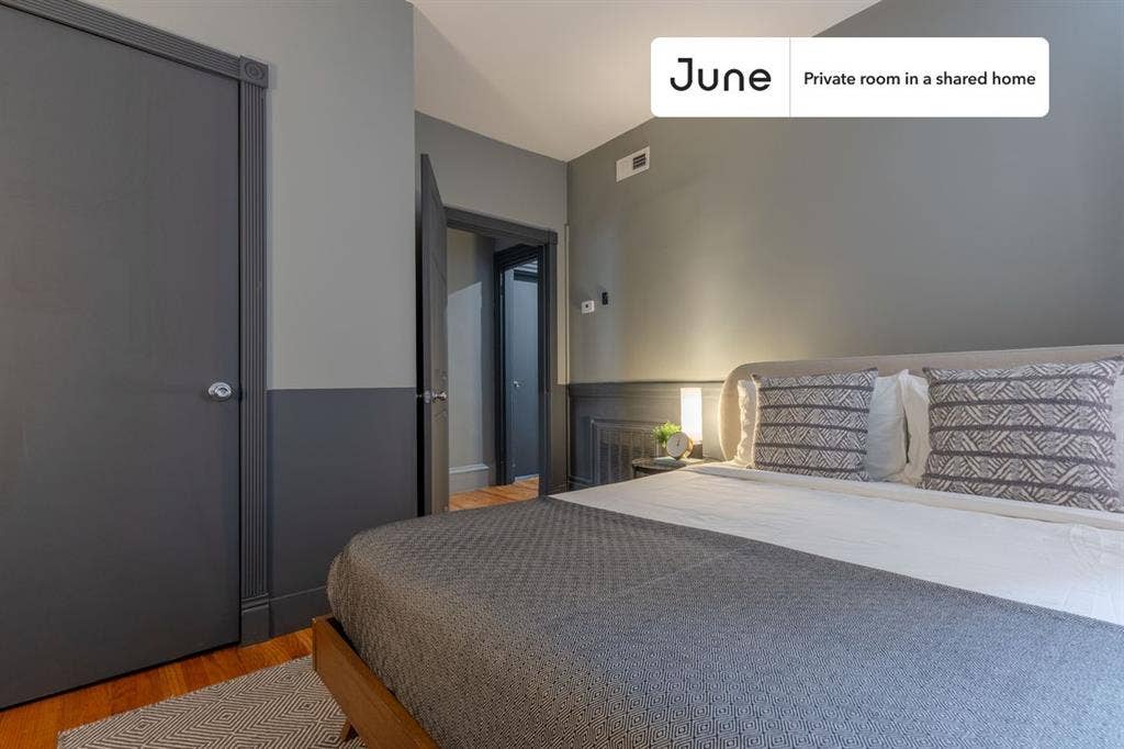 4 BR in Boston