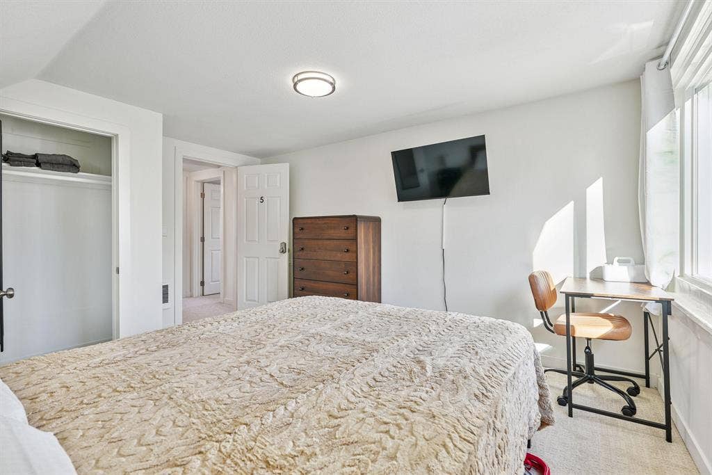 5 BR in Vancouver