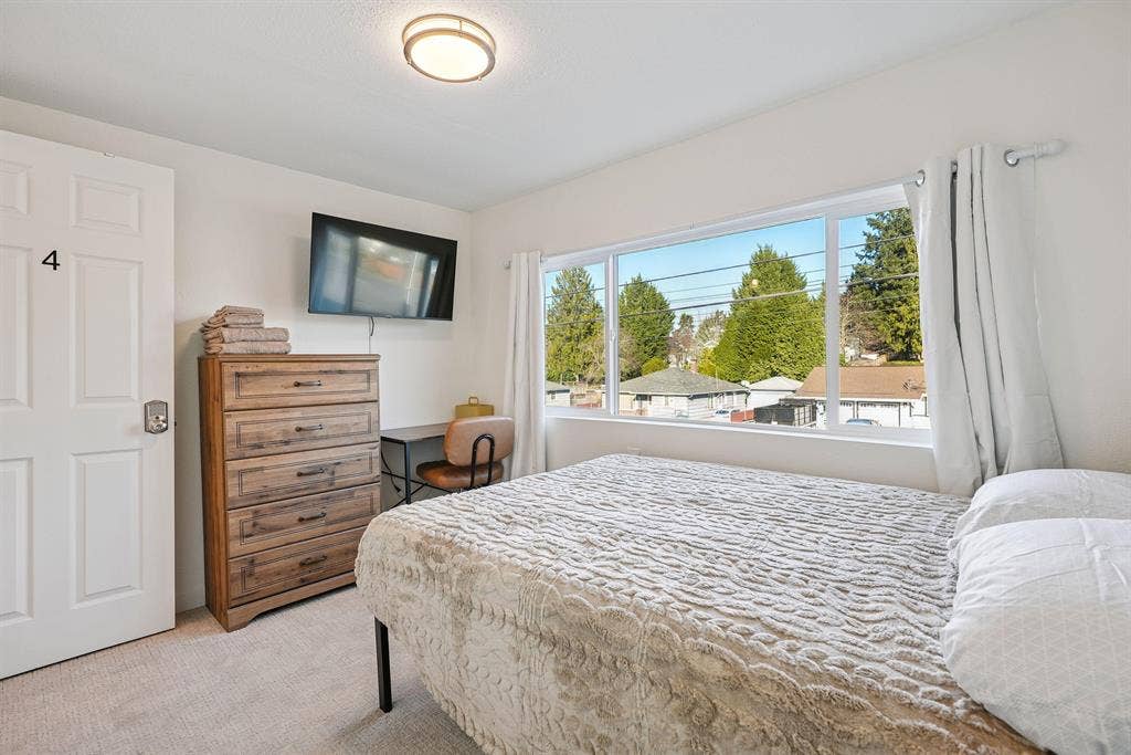 5 BR in Vancouver