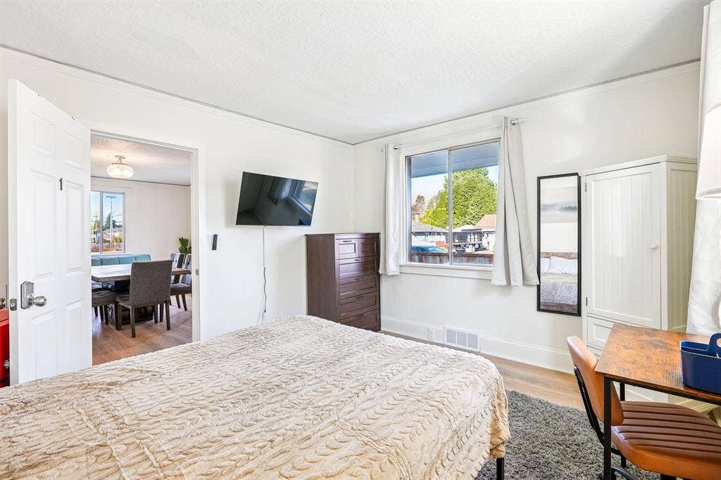 5 BR in Vancouver