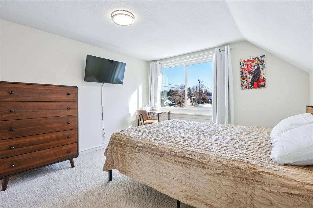5 BR in Vancouver