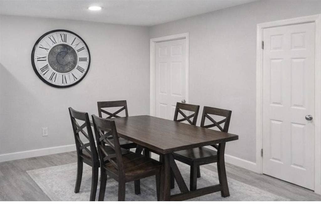 6 BR in Houston