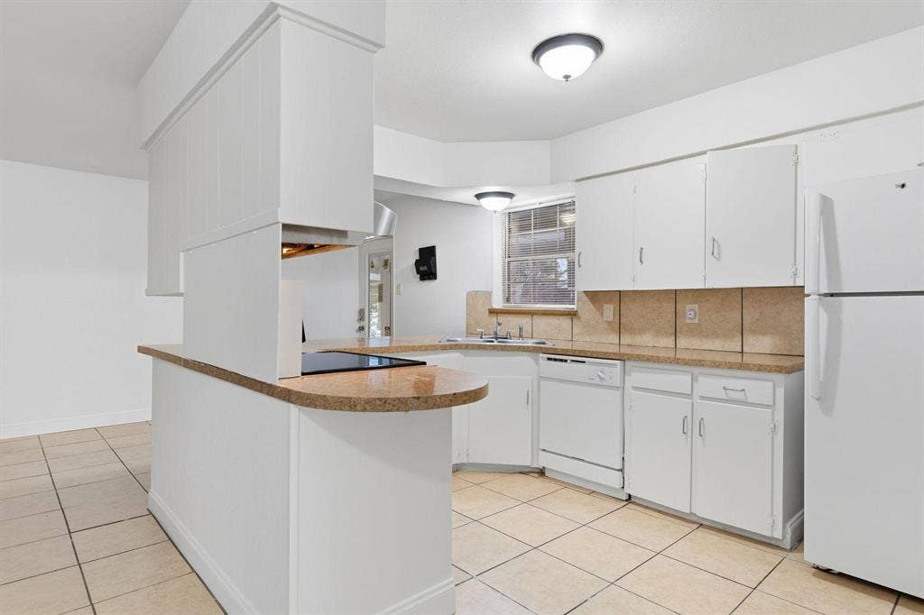 9 BR in Dallas