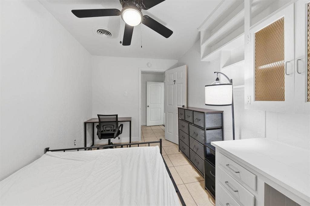 9 BR in Dallas
