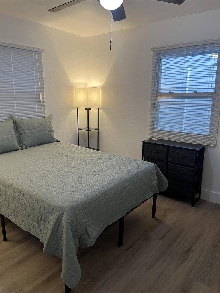 10 BR in Leesburg