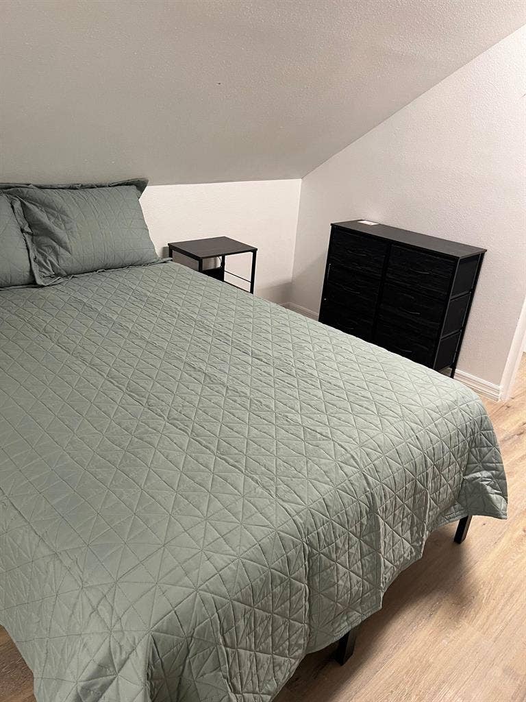 10 BR in Leesburg