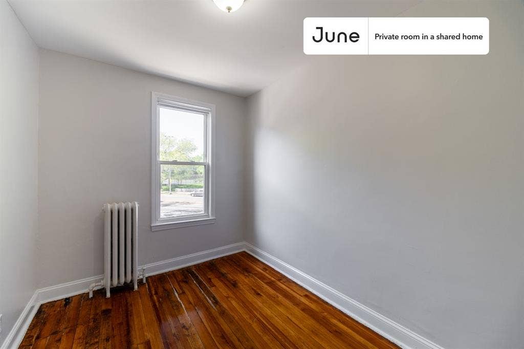 4 BR in Boston