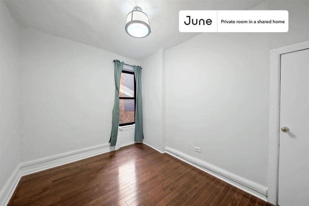 3 BR in New York City