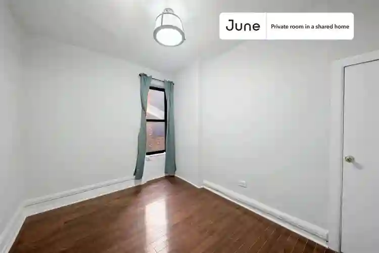 3 BR in New York City