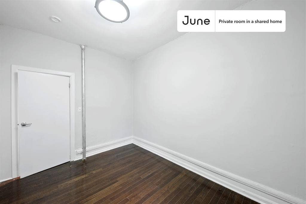 3 BR in New York City