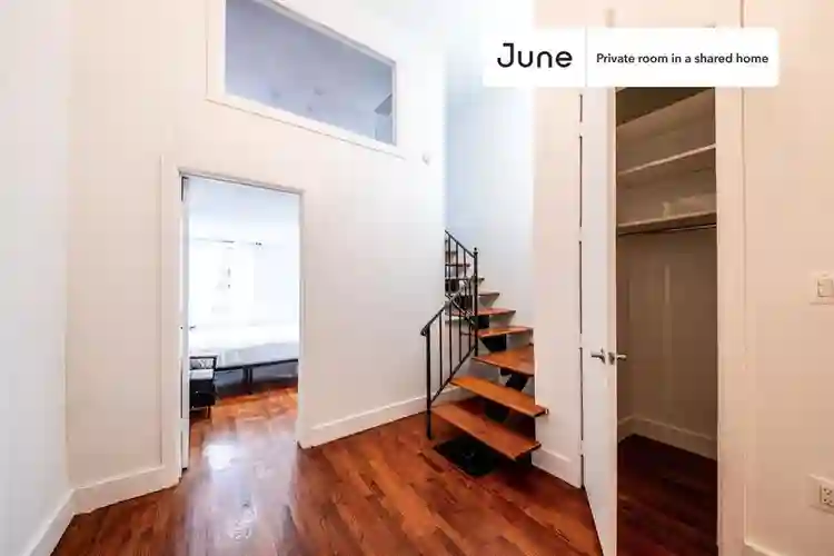 3 BR in New York City