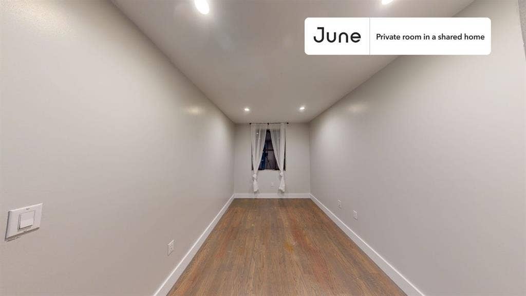3 BR in New York City
