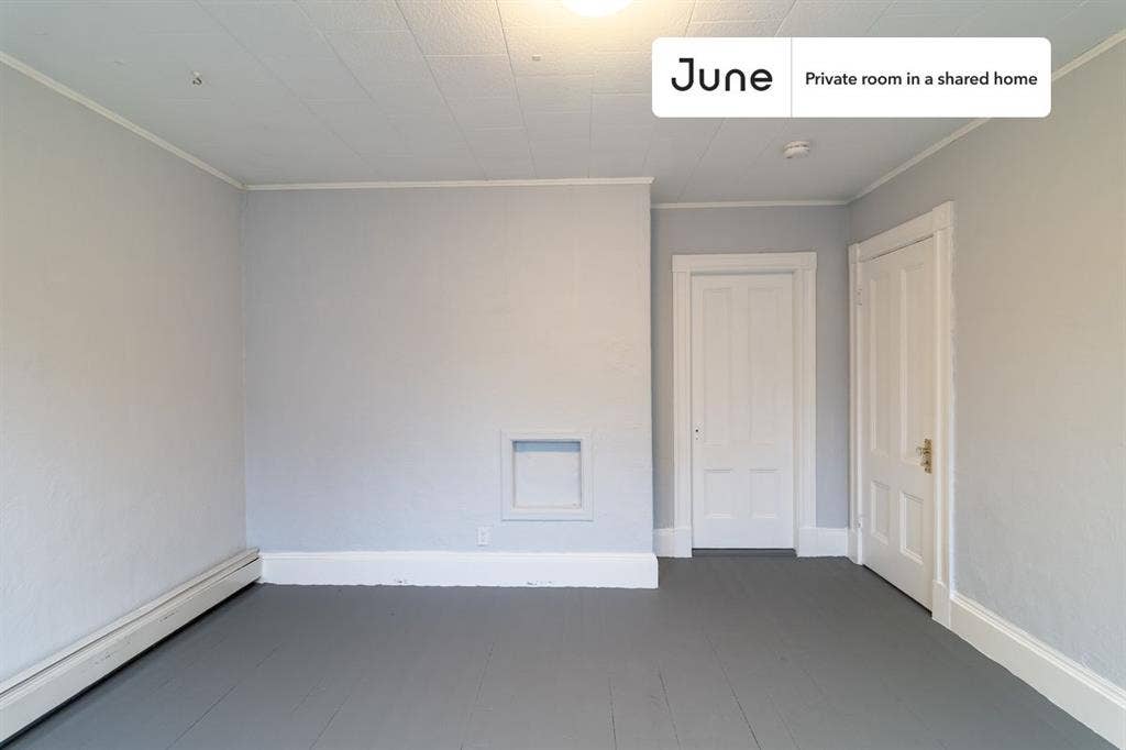 3 BR in Boston