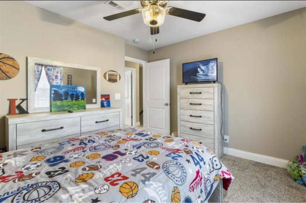 Room is available near Ft Campbell
