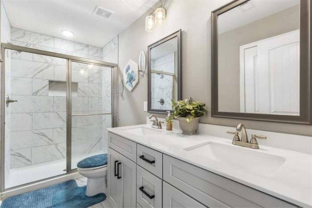 Room is available near Ft Campbell