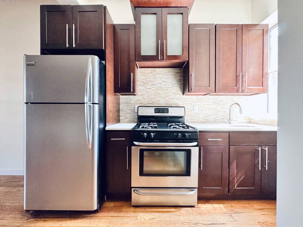 Furnished Room I Crown Heights