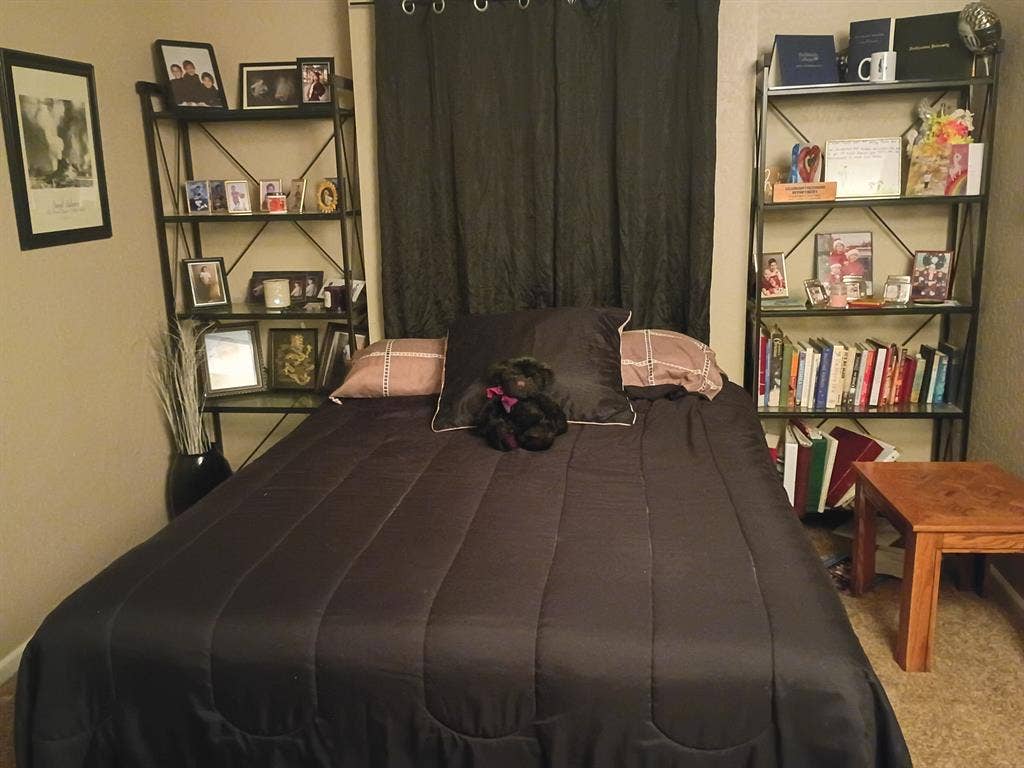 Beautiful View: $ room for rent