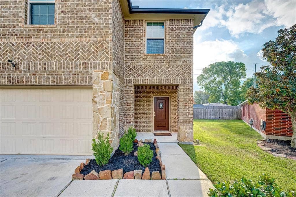 Rooms for rent in Cypress & Katy