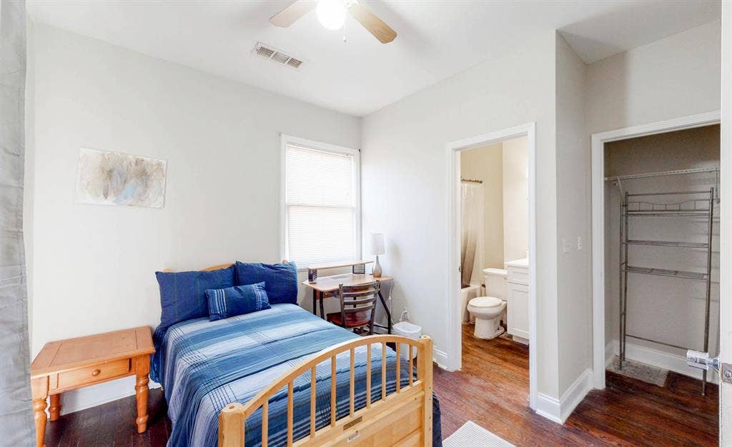 6 BR in Atlanta