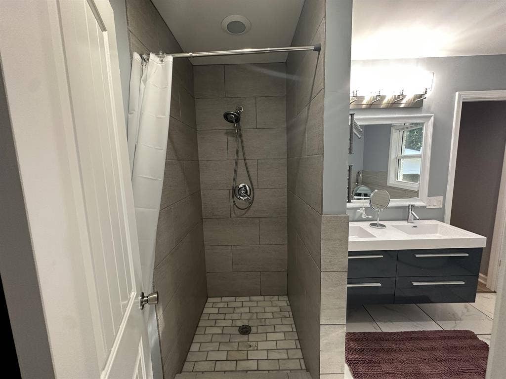 6 BR in Atlanta