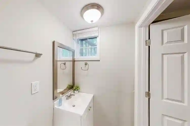 8 BR in Jonesboro