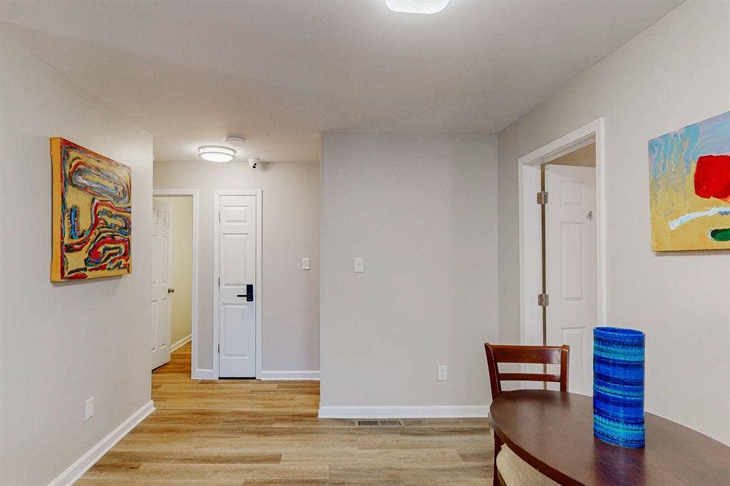 9 BR in Atlanta