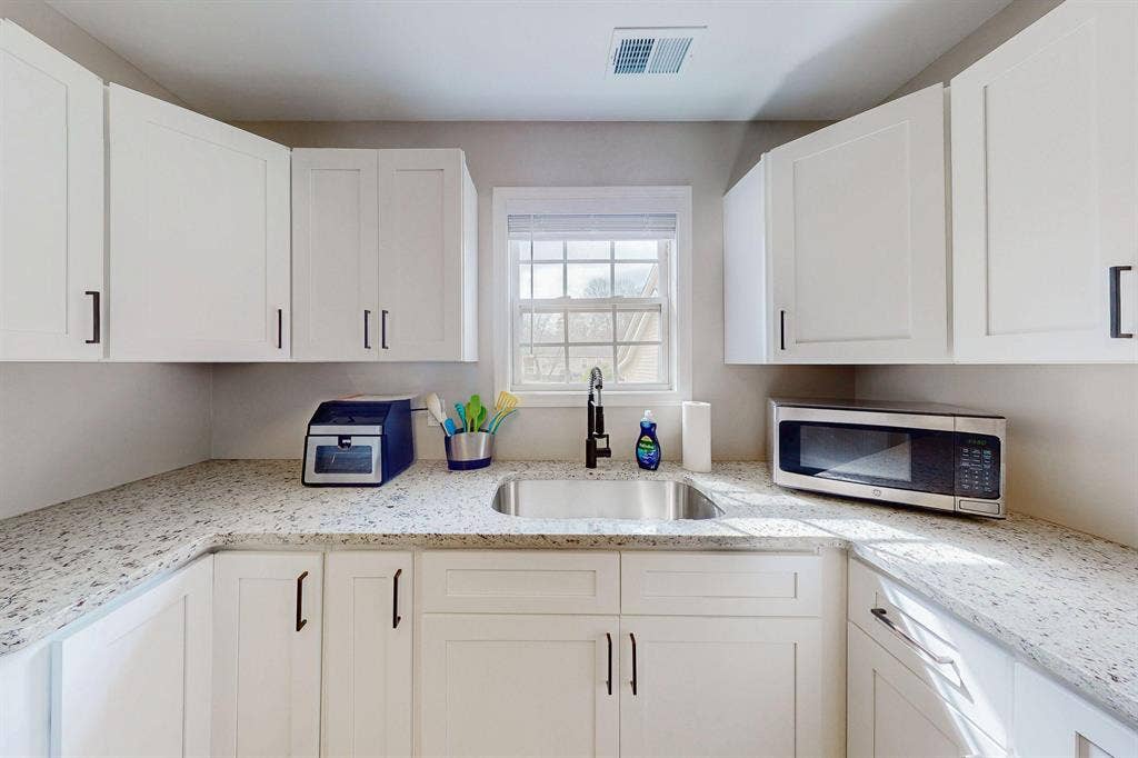 9 BR in Atlanta