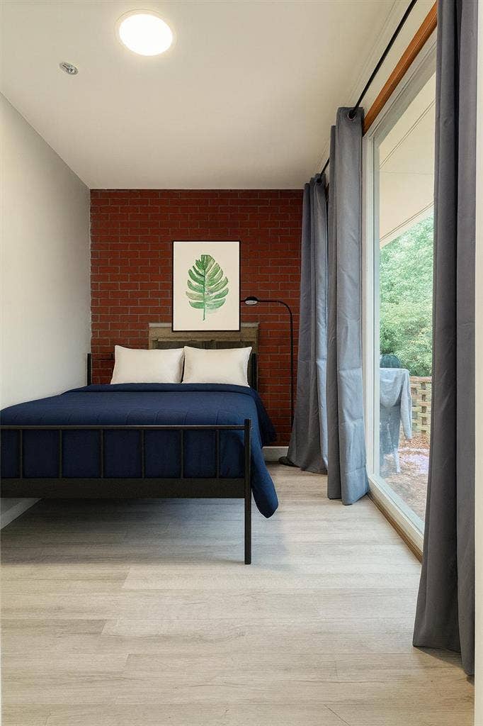 9 BR in Atlanta