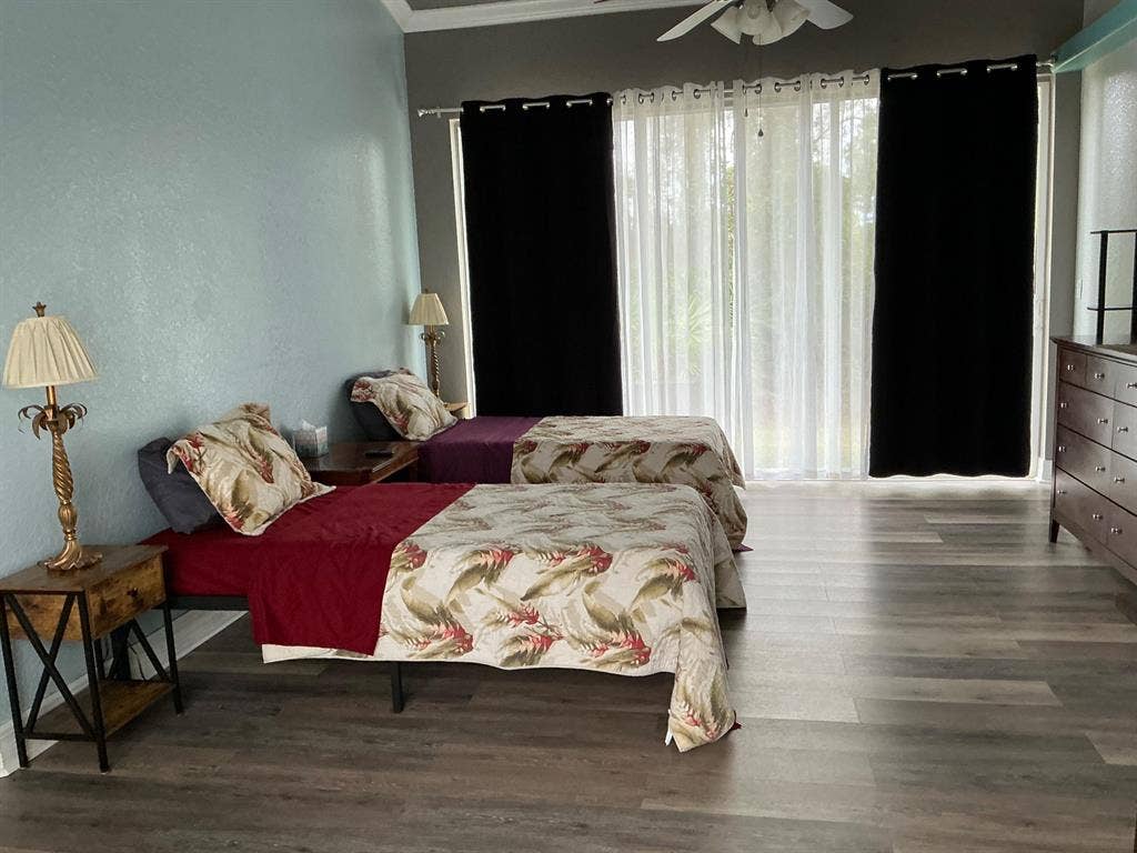 5 BR in Lehigh Acres