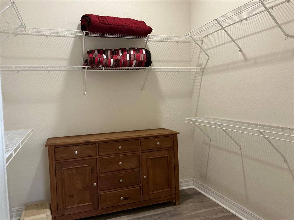 5 BR in Lehigh Acres