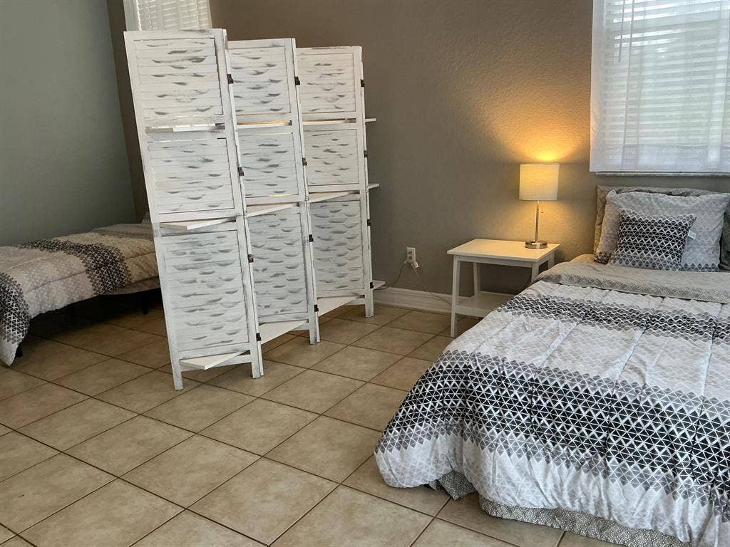 5 BR in Lehigh Acres