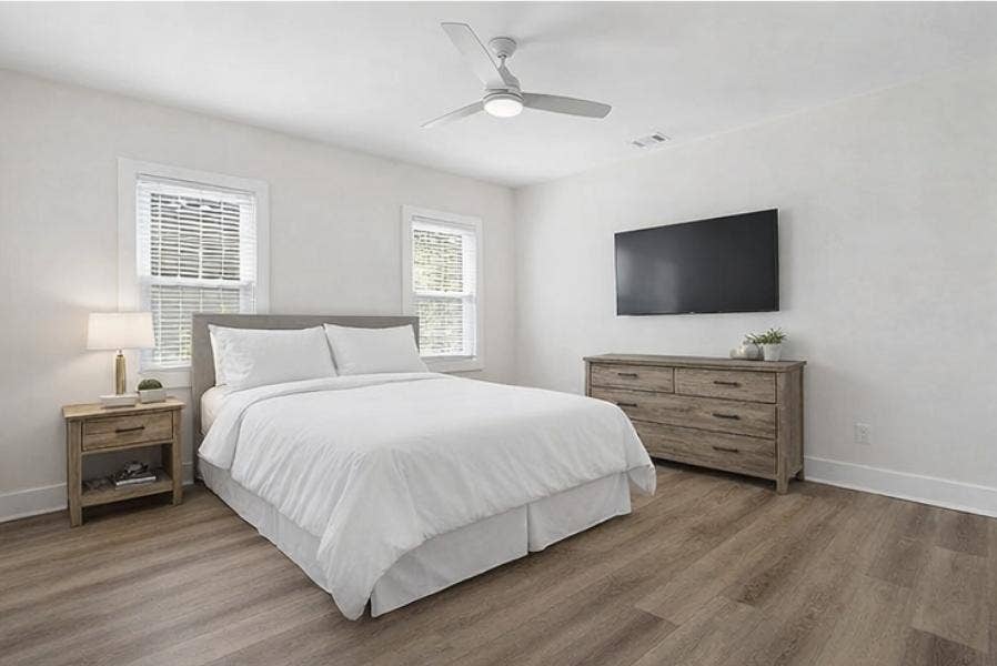 4 BR in Washington