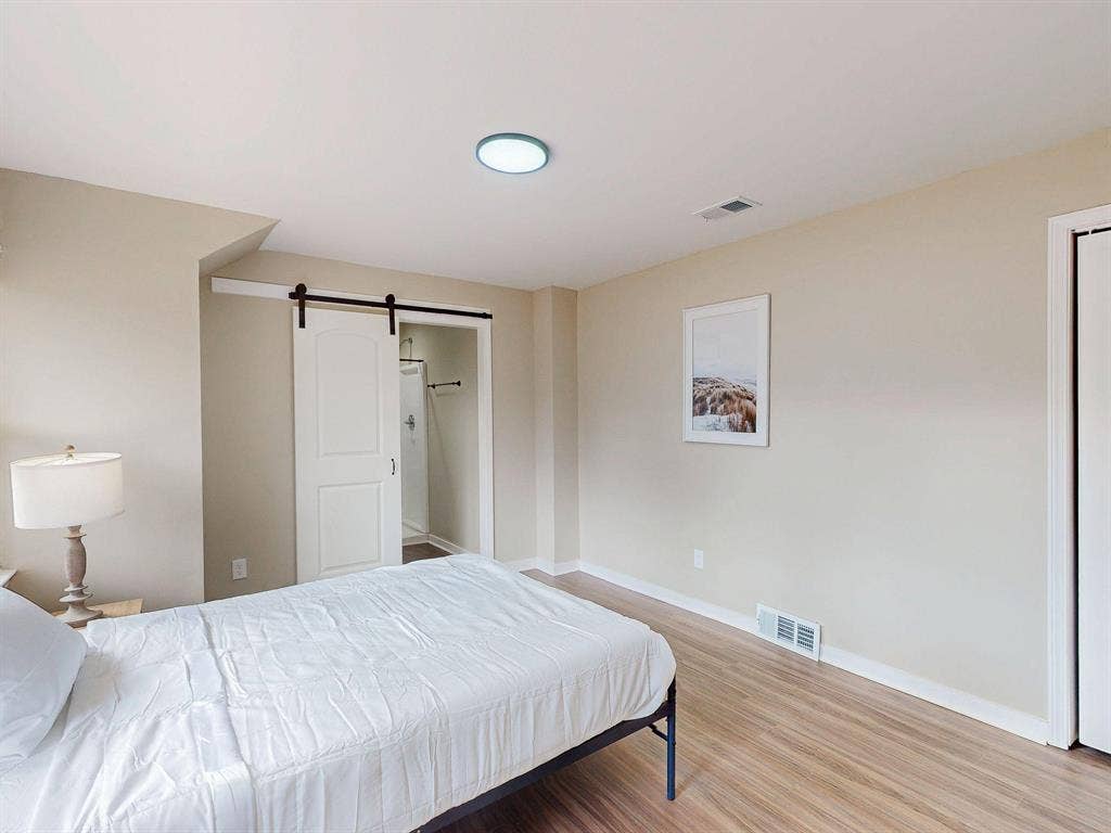 7 BR in Decatur