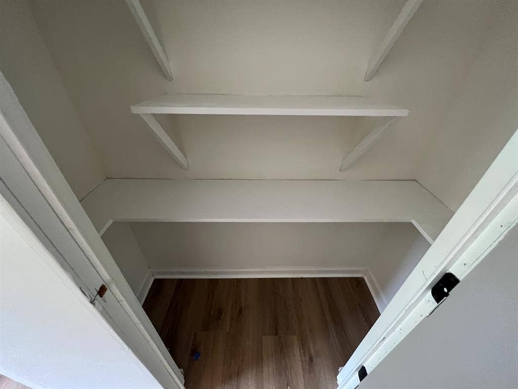 6 BR in Garner