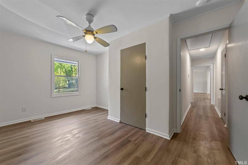 6 BR in Garner