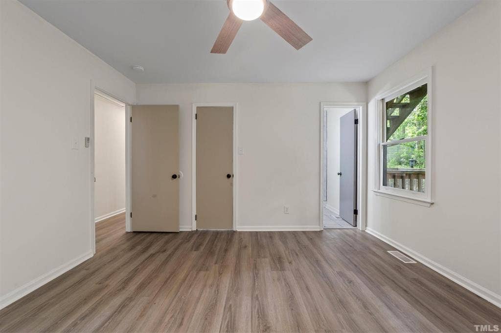 6 BR in Garner