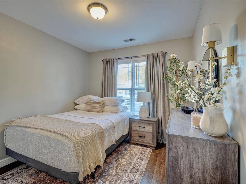 Quite room in Southeast Raleigh