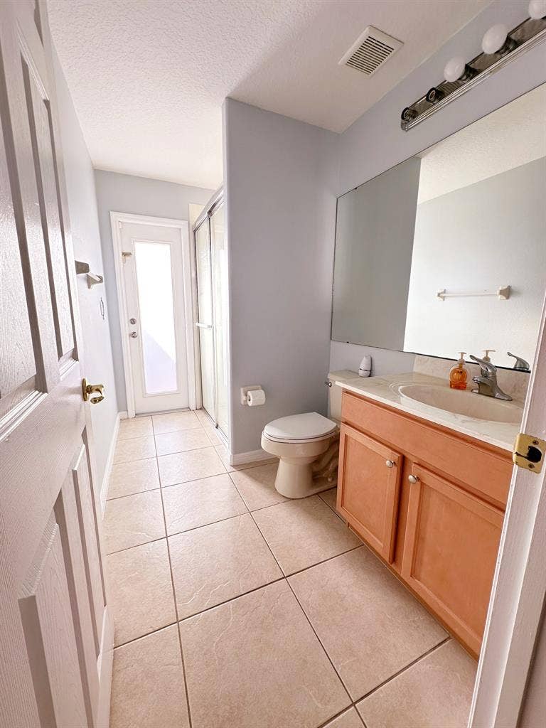 Independent Room for rent