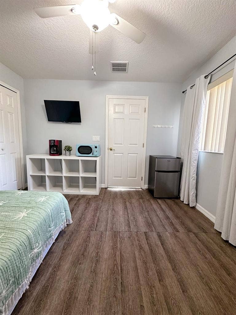 Independent Room for rent