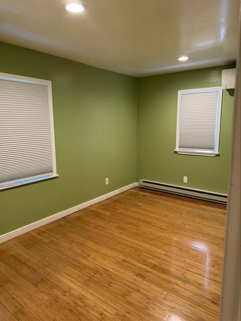Private room for rent
