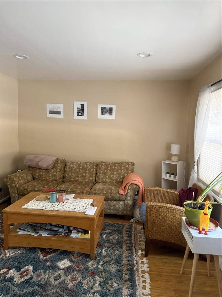 Private room for rent