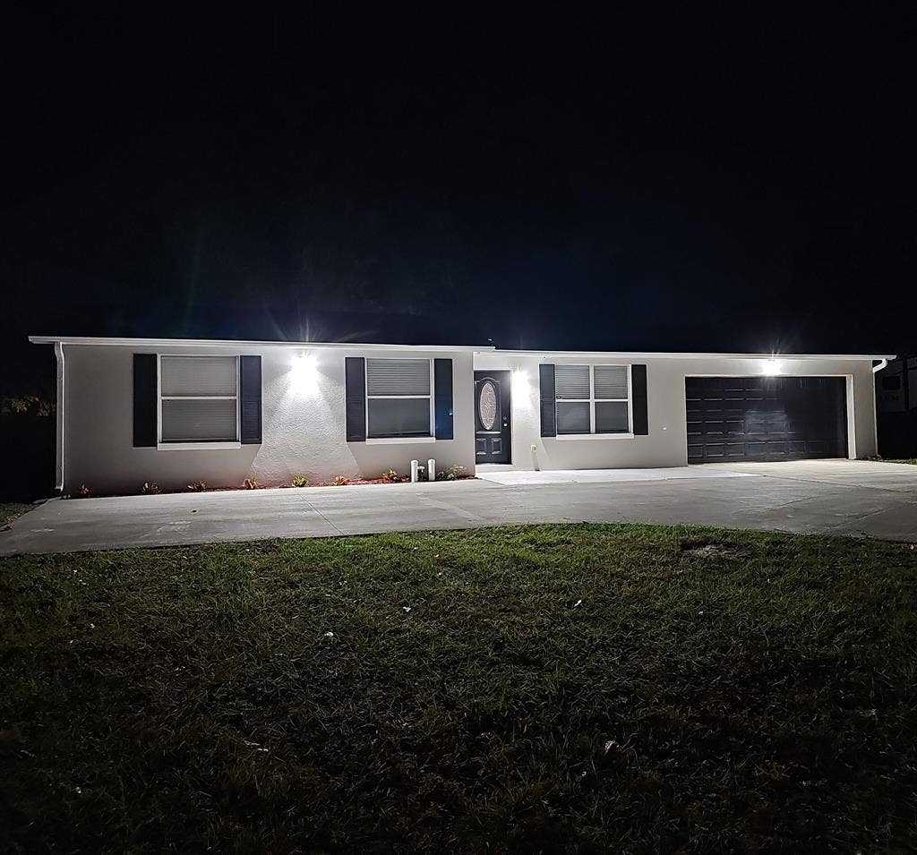 7 BR in Orange Park