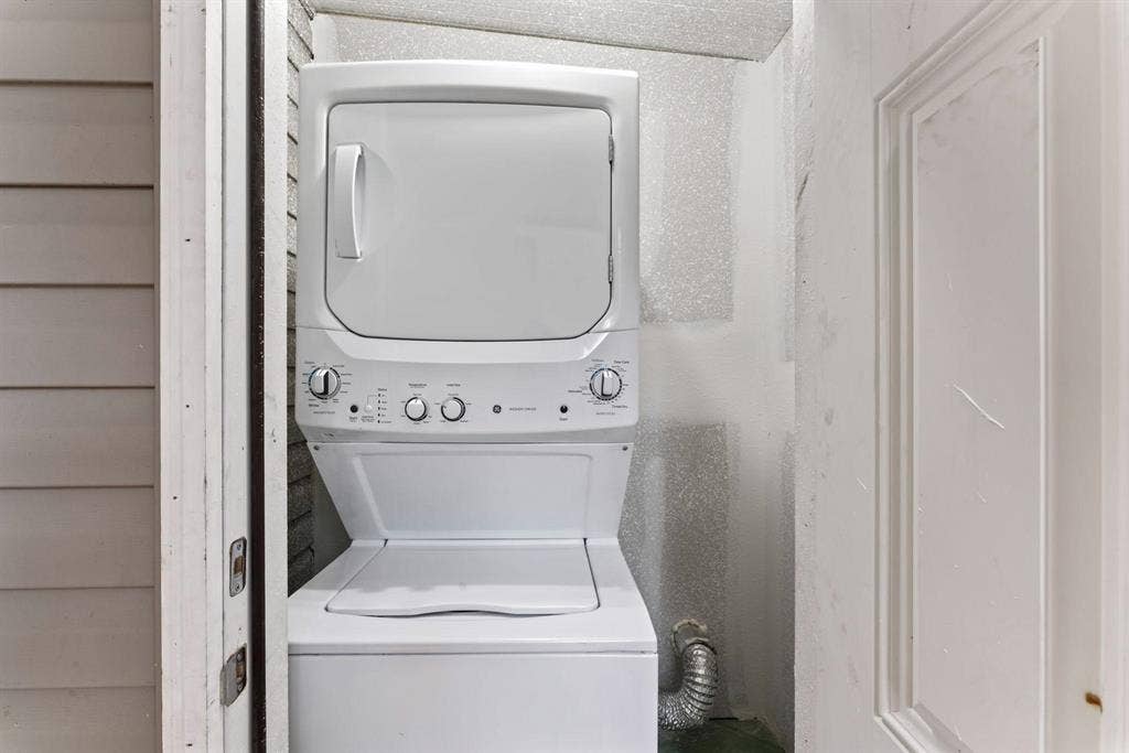 6 BR in Jacksonville