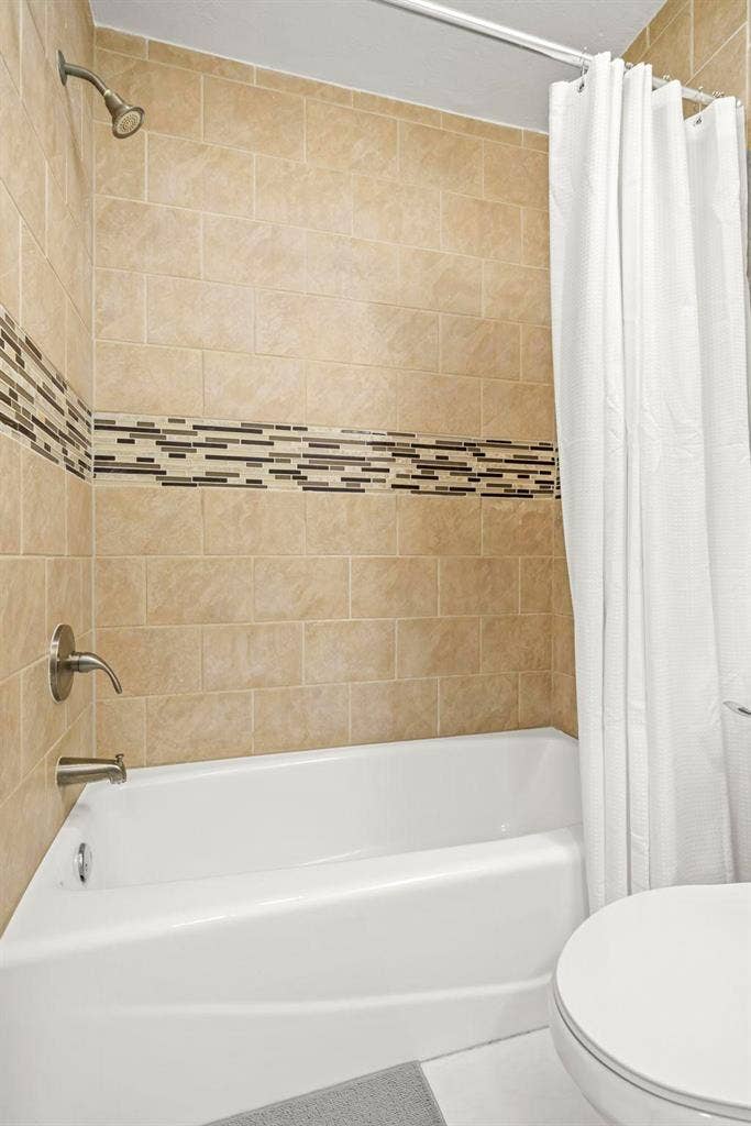 6 BR in Round Rock